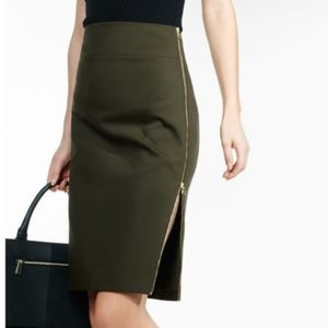 Express Skirt with Zipper-Black